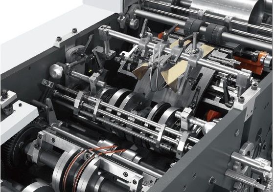 180-350gsm শীট স্কয়ার নীচে শপিং পেপার ব্যাগ গঠনের মেশিন হ্যান্ডেল গর্ত সহ