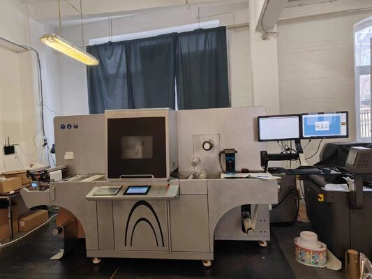 ডিজিটাল লেবেল এমবেলামেন্ট মেশিন, প্লেট-এর প্রয়োজন নেই, ১৪৪০*৩৬০ ডিপিআই রেজোলিউশন এবং ৩ বছরের ওয়ারেন্টি