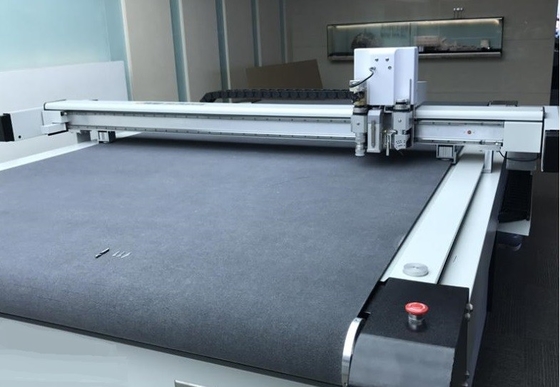 CB03II-1113 মাল্টিফাংশনাল 1200mm/s ফ্ল্যাটবেড প্লটটার কাটার খোদাই